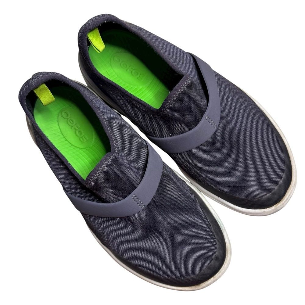OOFOS OOmg EeZee Low Walking Slip On Sneaker Shoes Navy Size 6